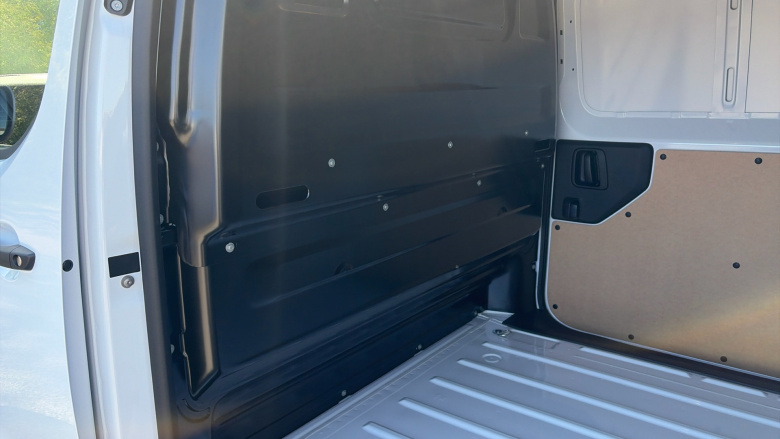 Vauxhall Vivaro L1 Diesel 2.0 Turbo D 145 Prime H1 Van